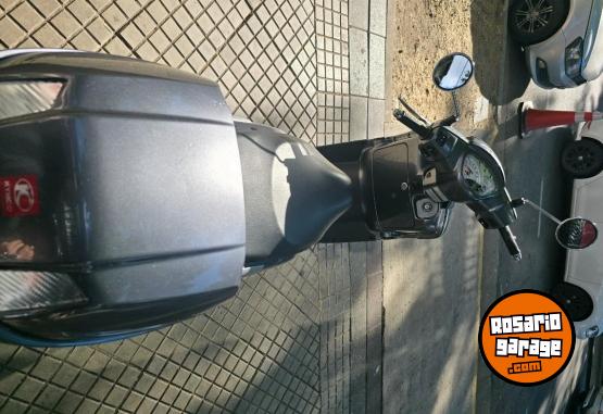 Motos - Kymco Like 125cc 2025 Nafta 3000Km - En Venta