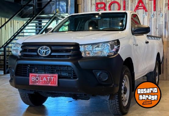 Camionetas - Toyota Toyota Hilux C/S 2.4 4X2 2024 Diesel 30000Km - En Venta
