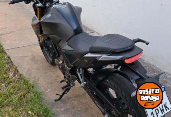 Motos - Honda Cb300 twister 2023 Nafta 9600Km - En Venta