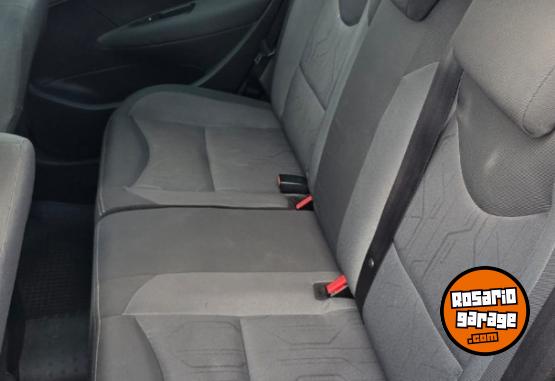 Autos - Peugeot 308 2016 Diesel 120000Km - En Venta