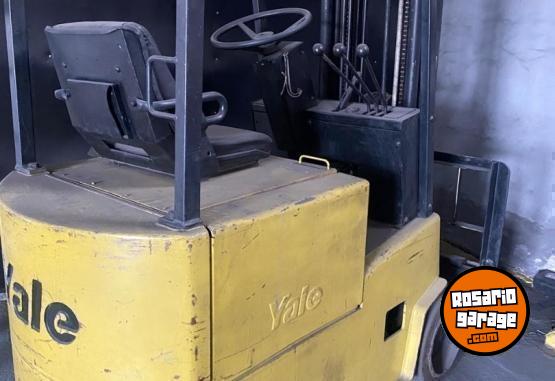 Camiones y Grúas - Autoelevador electrico Yale 1996 - En Venta