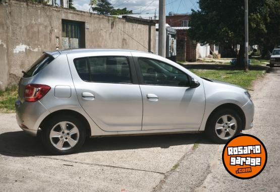 Autos - Renault Sandero 2016 Nafta 95500Km - En Venta