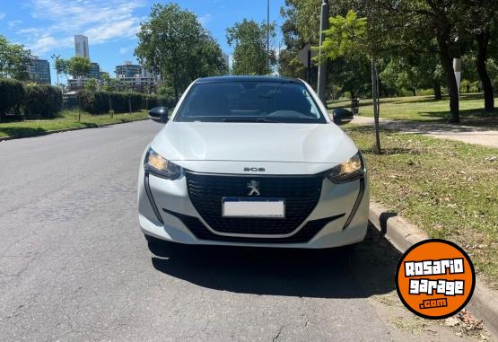 Autos - Peugeot 208 2023 Nafta 39000Km - En Venta