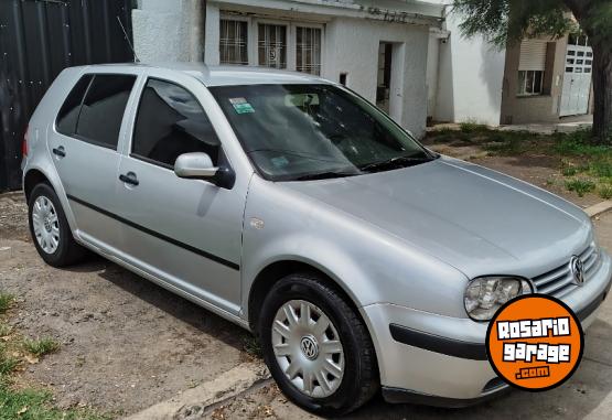 Autos - Volkswagen Golf 2005 Nafta 248000Km - En Venta