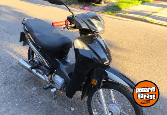Motos - Mondial Max 2021 Nafta 15000Km - En Venta