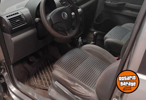 Autos - Volkswagen Suran 2006 Nafta 150000Km - En Venta