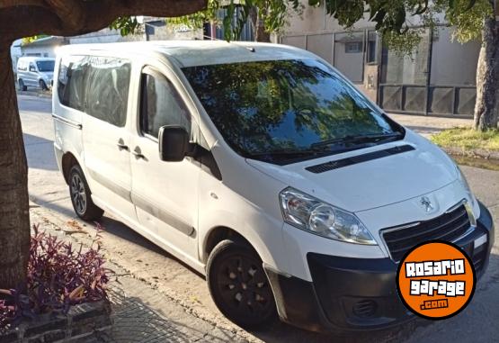 Utilitarios - Peugeot Expert HDI 1.6 2015 Diesel 188000Km - En Venta