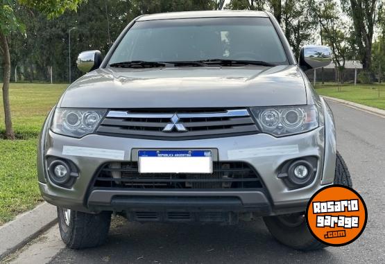 Camionetas - Mitsubishi L200 Triton 4X4 AT 2016 Diesel 95000Km - En Venta