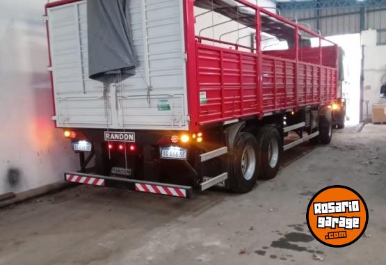 Camiones y Gr�as - Acoplado 3 ejes - En Venta