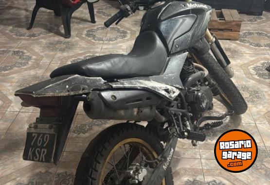 Motos - Motomel Skua 250 2017 Nafta 15000Km - En Venta