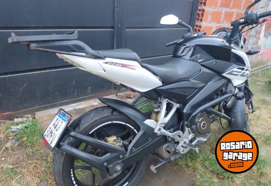 Motos - Bajaj Ns200 2018 Nafta 39000Km - En Venta