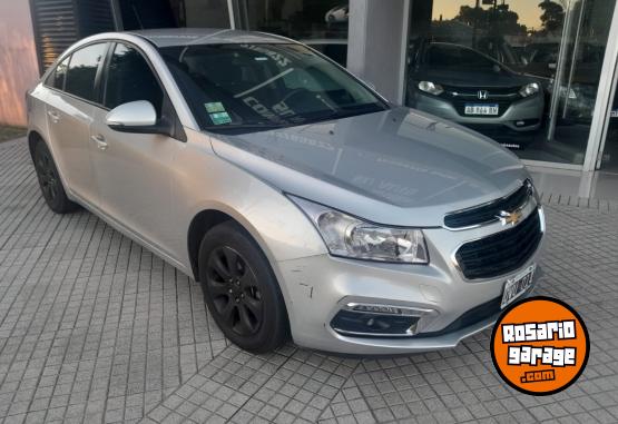 Autos - Chevrolet CRUZE LT 1.8 4P 2015 Nafta 80000Km - En Venta