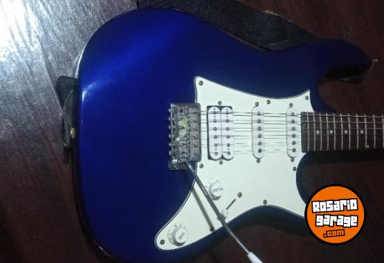 Instrumentos Musicales - 2 guitarras eléctricas - En Venta