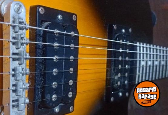Instrumentos Musicales - 2 guitarras eléctricas - En Venta