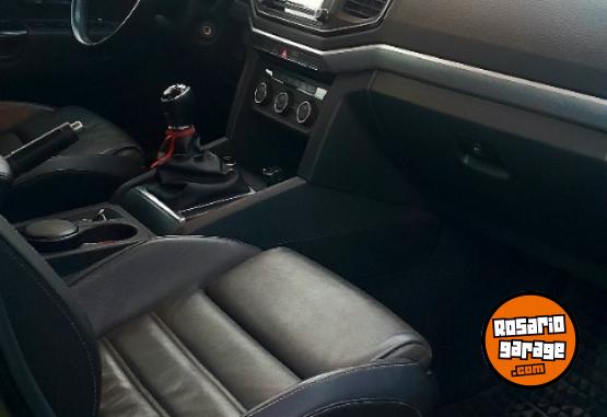 Camionetas - Volkswagen HIGHLINE PACK 2017 Diesel 120000Km - En Venta