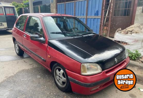 Autos - Renault Clio 1998 Nafta 111111Km - En Venta