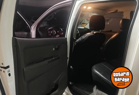 Camionetas - Toyota Hilux 2014 Diesel 300000Km - En Venta