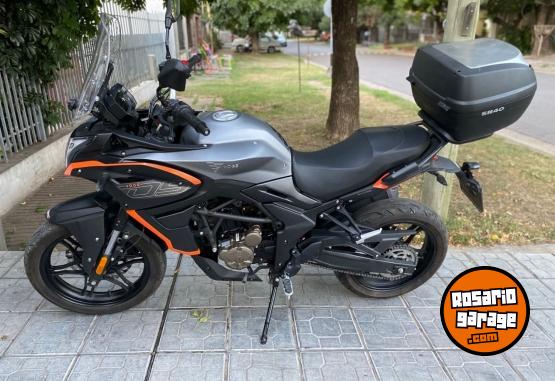 Motos - Voge 300DS 2024 Nafta 2800Km - En Venta