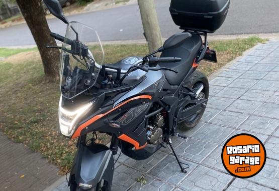 Motos - Voge 300DS 2024 Nafta 2800Km - En Venta
