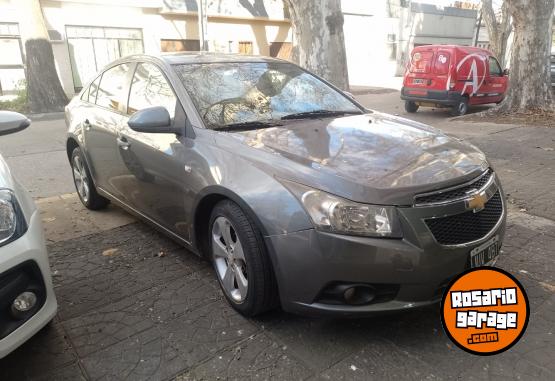 Autos - Chevrolet CRUZE LTZ 1.8 NAFTA 4 PUE 2011 Nafta 101000Km - En Venta