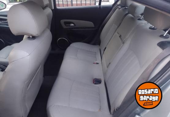 Autos - Chevrolet CRUZE LTZ 1.8 NAFTA 4 PUE 2011 Nafta 101000Km - En Venta