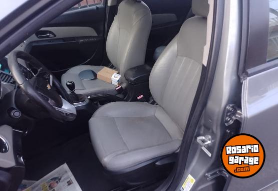 Autos - Chevrolet CRUZE LTZ 1.8 NAFTA 4 PUE 2011 Nafta 101000Km - En Venta