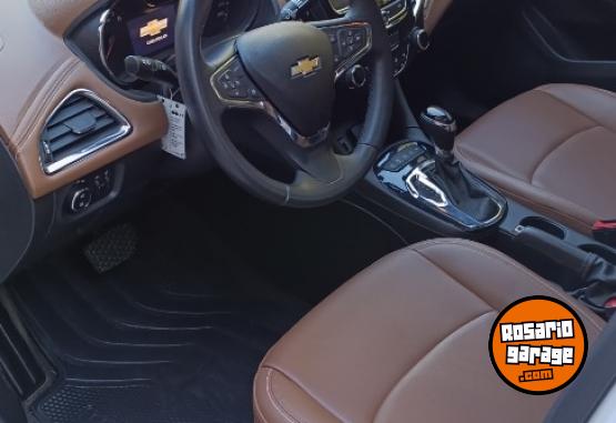 Autos - Chevrolet Cruze Premier 2022 Nafta 73000Km - En Venta