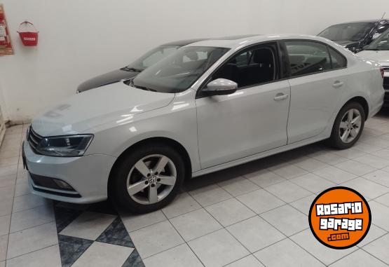 Autos - Volkswagen VENTO TSI BLUEMOTION 2017 Nafta 95000Km - En Venta