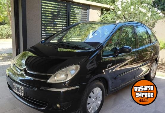 Autos - Citroen Picasso 2011 Nafta 180000Km - En Venta
