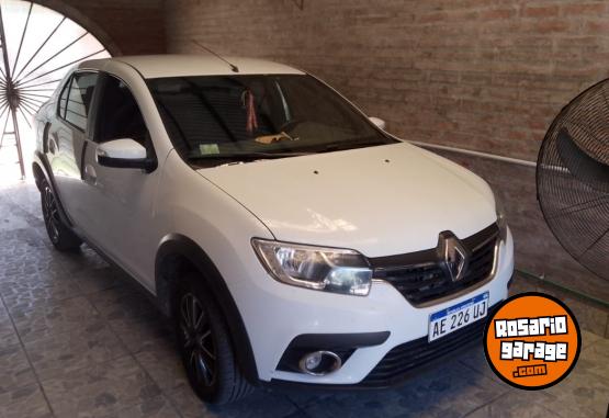 Autos - Renault Logan 2020 Nafta 75000Km - En Venta