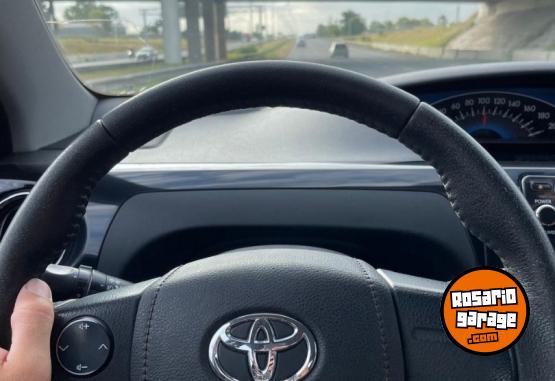 Autos - Toyota Etios XLS 2015 Nafta 155000Km - En Venta