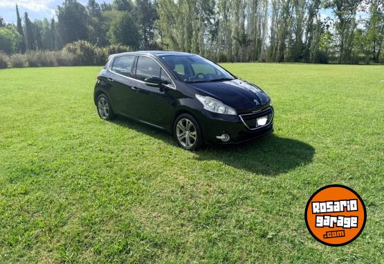Autos - Peugeot 208 Feline Pk Cuir 2015 Nafta 150000Km - En Venta