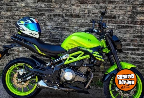 Motos - Benelli 302s 2022 Nafta 20700Km - En Venta