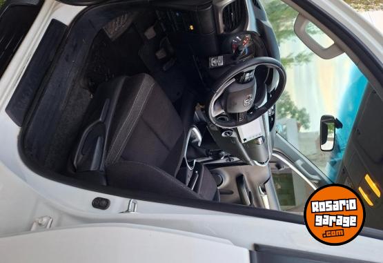 Camionetas - Toyota HILUX 2.4 2022 Diesel 68700Km - En Venta