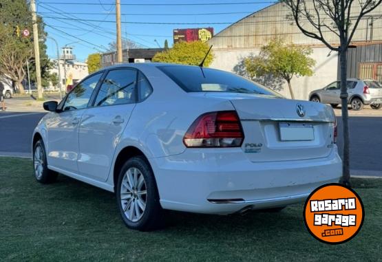Autos - Volkswagen Polo 2017 GNC 59700Km - En Venta
