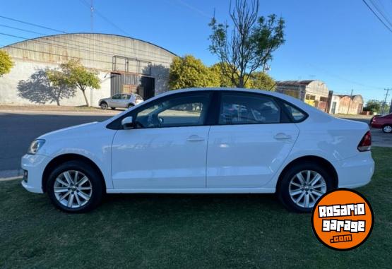 Autos - Volkswagen Polo 2017 GNC 59700Km - En Venta