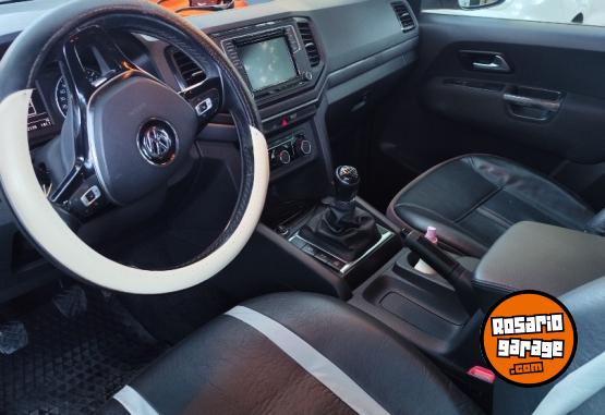 Camionetas - Volkswagen Amarok 2.0  Comfortline 2019 Diesel 135000Km - En Venta