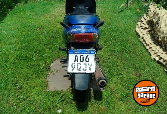 Motos - Gilera Smask 2023 Nafta 25000Km - En Venta