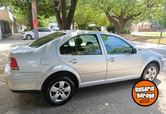 Autos - Volkswagen Bora 2012 Nafta 92500Km - En Venta