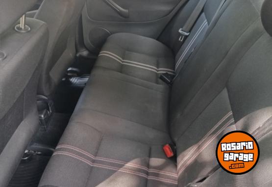 Autos - Volkswagen Bora 2012 Nafta 92500Km - En Venta