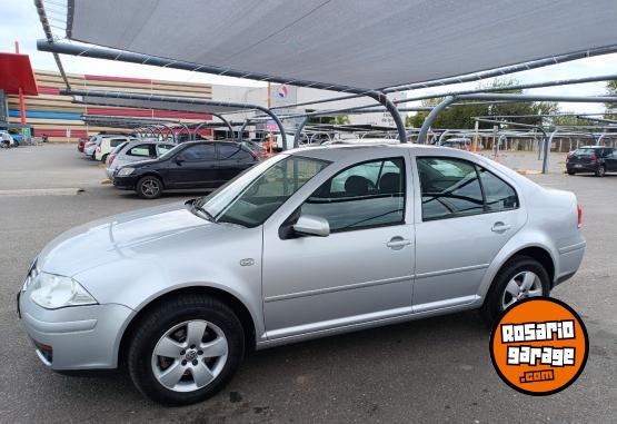 Autos - Volkswagen Bora 2012 Nafta 92800Km - En Venta