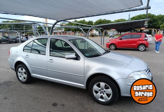 Autos - Volkswagen Bora 2012 Nafta 92800Km - En Venta
