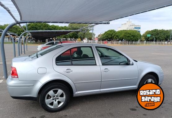 Autos - Volkswagen Bora 2012 Nafta 92800Km - En Venta