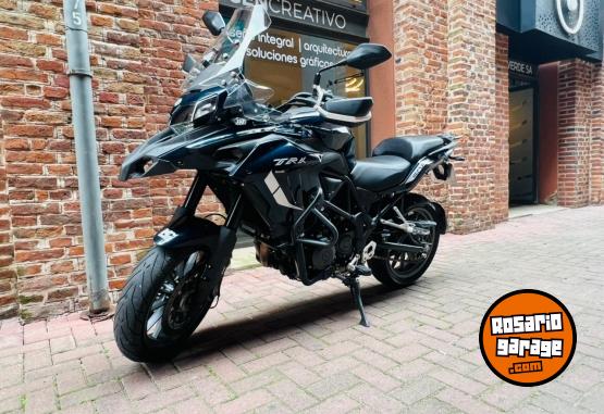 Motos - Benelli Trk 502 2025 Nafta 6400Km - En Venta