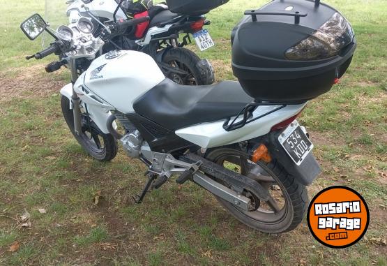 Motos - Honda Twister 2014 Nafta 18526Km - En Venta
