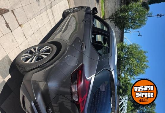 Autos - Nissan Kicks play 2025 Nafta 8800Km - En Venta