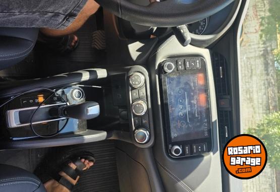 Autos - Nissan Kicks play 2025 Nafta 8800Km - En Venta