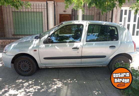Autos - Renault 2002 Clio 1.2 AA NAFTERO 2002 Nafta 300000Km - En Venta