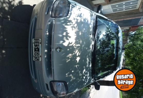 Autos - Renault 2002 Clio 1.2 AA NAFTERO 2002 Nafta 300000Km - En Venta