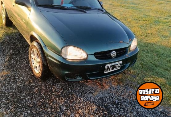 Autos - Chevrolet Corsa super 2005 Nafta 221000Km - En Venta